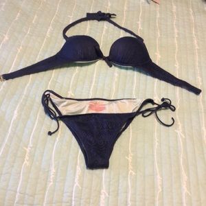 Victoria Secret Swimsuit- 34b and medium tie